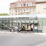 Spacious Vienna Central Station Residence